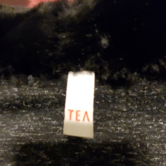 Top/Cardigan with Fur Collar - Picture 4 of 4